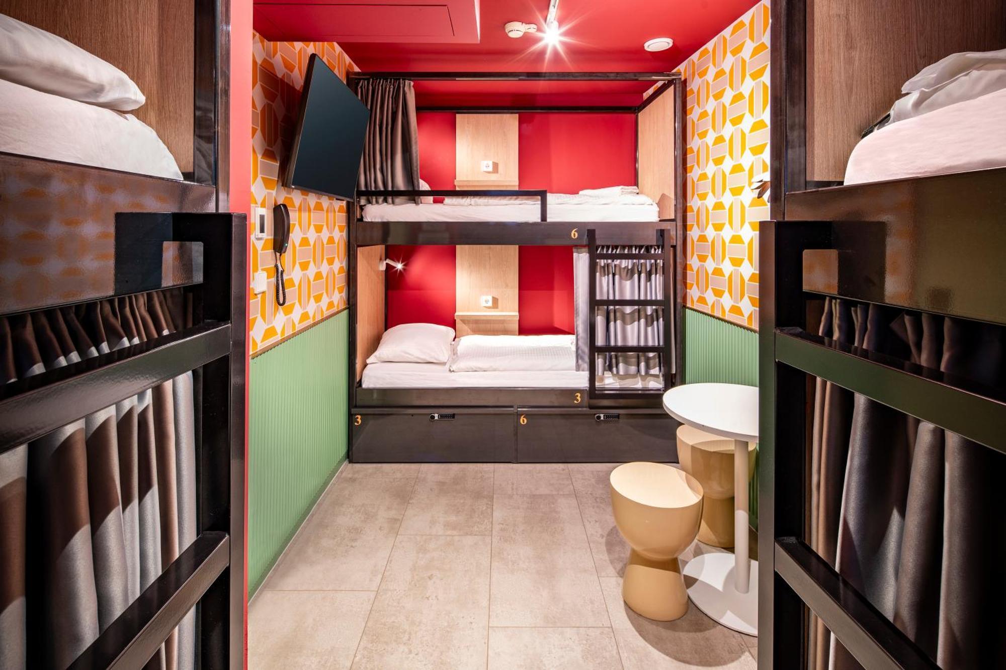 Tourist Inn Hotel Amsterdam Eksteriør billede
