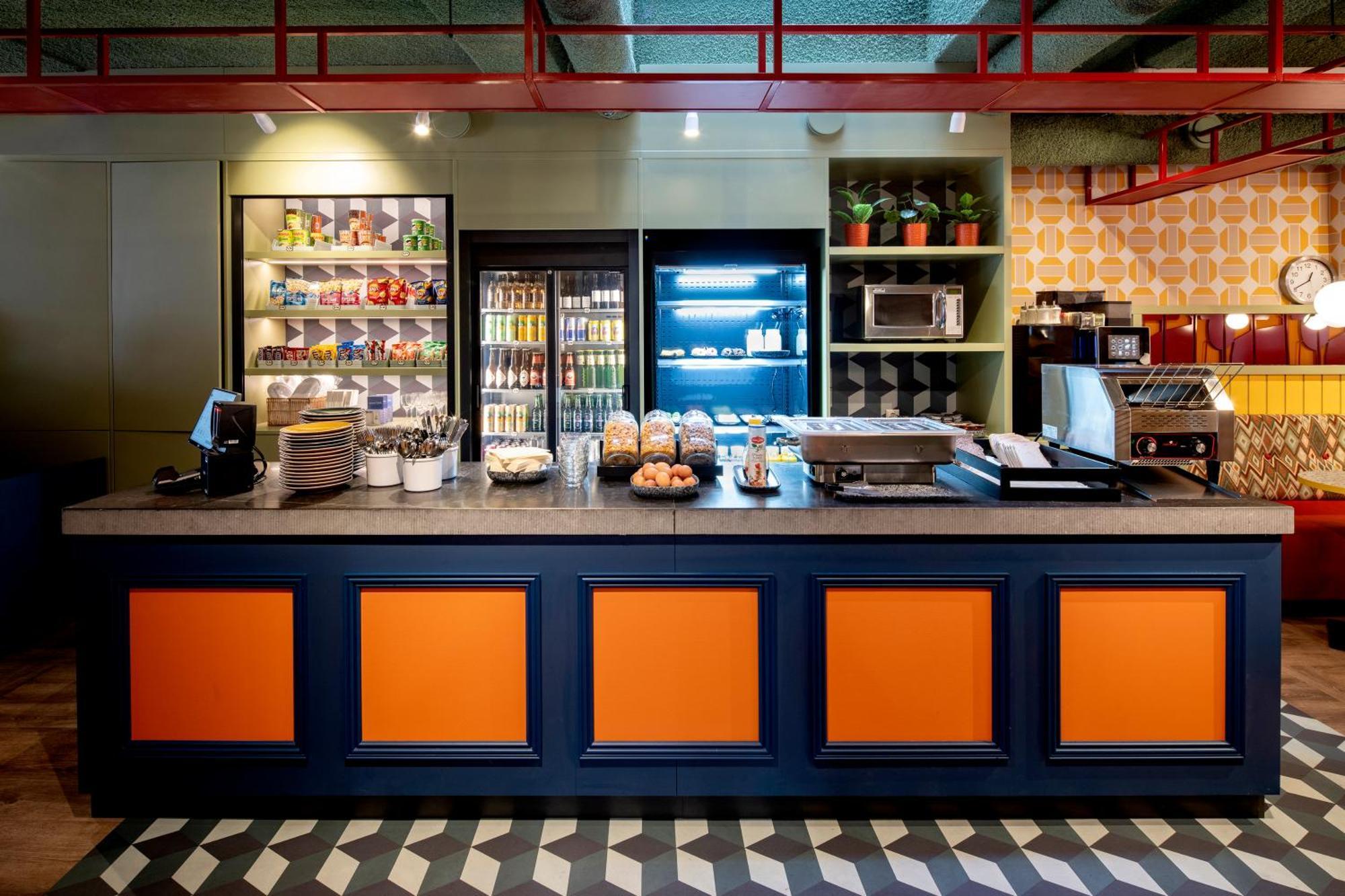 Tourist Inn Hotel Amsterdam Eksteriør billede